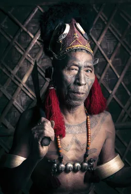Портреты племени людоедов из Индии