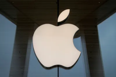 Apple подала в суд на компанию с логотипом груши. Она якобы похожа на логотип  Apple