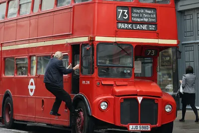 На улицах Лондона появились новые двухэтажные автобусы | Афиша Лондон