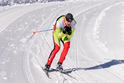 Российских лыжников могут вернуть к международным соревнованиям в 2023 году  - Ведомости.Спорт