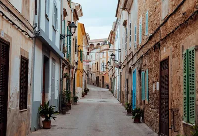 Our Guide to Palma de Mallorca | Virgin Voyages