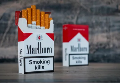 Marlboro Cigarettes Flip box · Available at Chicago O'Hare International  Airport (ORD)