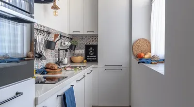 Встроенная кухня для маленькой кухни с холодильником , низкая стоимость