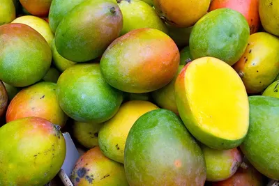 Сезон манго в Доминикане и фестиваль манго в городке бани