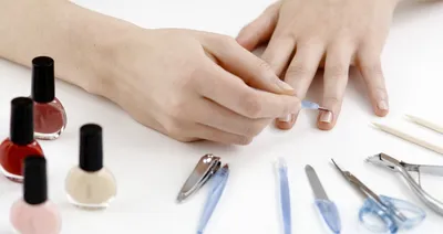 Маникюр с цветами: лучшие рисунки на ногтях (фото) | Nail art, Floral nail  art, Nail designs