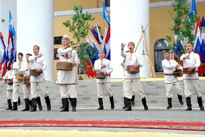 Марий Эл нарядила ёлочку на главной аллее ВДНХ в Москве - ГТРК Марий Эл