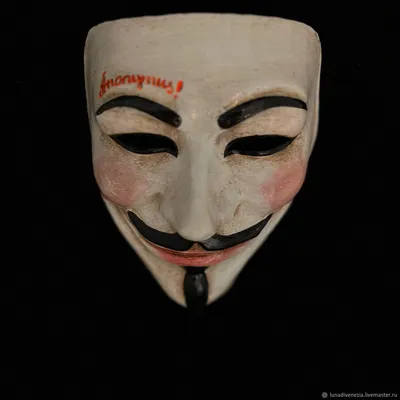 Маска Гая Фокса карнавальная маска с подкладками Анонимус матовая черная с  золотистыми чертами (id 92435530), купить в Казахстане, цена на Satu.kz