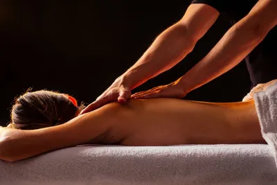 Классический массаж лица - польза, противопоказания и правильная техника