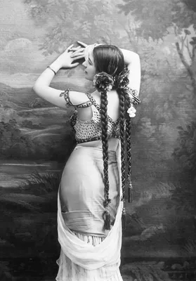 Мата Хари (Mata Hari). Около 1910 | Mata hari, Portrait, Historical photos