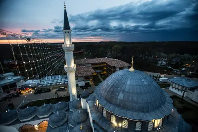 На чьи деньги построены самые богатые мечети Чечни | ТРИКСТЕР | Научно о  религии | Дзен