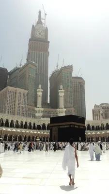 Saudi Arabia's uneasy relationship with its cultural heritage of Mecca and  Medina | News | Archinect