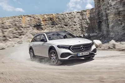 Mercedes-Benz GLC Coupe is one curvaceous SUV (pictures) - CNET