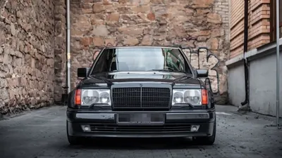 mercedes w124 wallpaper｜TikTok Search