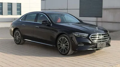 Обои для рабочего стола Мерседес бенц E-Class W213 Седан красных