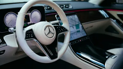 Mercedes Takes '21 S-Class to Next Level of Autonomous Driving | WardsAuto