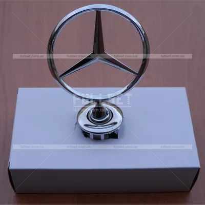 Эмблема на капот для Mercedes — A0008171701