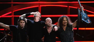 Metallica invests in growing artist-to-fan platform Medallion