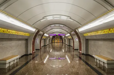 8 самых интересных станций метро Петербурга