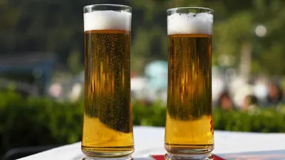 Международный день пива 2023: когда празднуется и история праздника