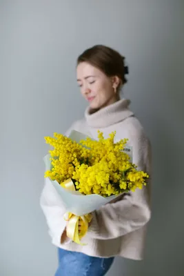 Брошь мимоза из бисера, брошь цветок,подарок на 8 марта – заказать на  Ярмарке Мастеров – SLKZ2BY | Брошь-булавка, Новосибирск