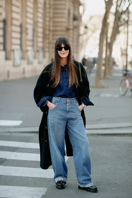 Самые модные женские джинсы весны-лета 2023: фото, новинки и тенденции