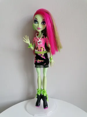 Monster High Music Festival Venus Mcflytrap - Etsy