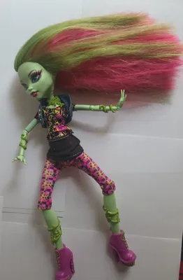 Monster High Venus McFlytrap First Wave Doll | eBay