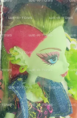 Entertainment Earth on Instagram: \"Don't worry, she's not poisonous, just  passionate! 💚 . . . Monster High Venus McFlytrap Doll #entertainmentearth  #collector #collectibles #mattel #monsterhigh #monsters #doll #dolls  #HotGhoul #Halloween365 #Horror ...
