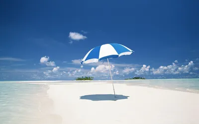 Фон для телефона: пляж, песок, море