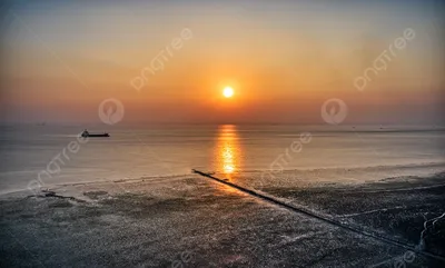 Бесплатные Восход солнца над морем стоковые фотографии | FreeImages