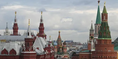 Московский Кремль: дворцы, музеи и Алмазный фонд