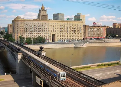 Московское метро - самое красивое метро в мире