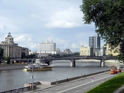 Москва (река) редакционное стоковое фото. изображение насчитывающей  известно - 156940993