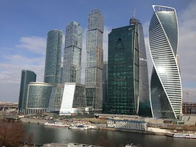 Экскурсии по Москва-Сити в 2024 году🧭 цены на туры по смотровым площадкам  небоскребов Москвы от 350 руб. на январь—февраль 2024 года.