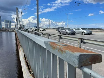 Вошли в воду»: как идёт строительство дублёров двухъярусного моста в  Калининграде