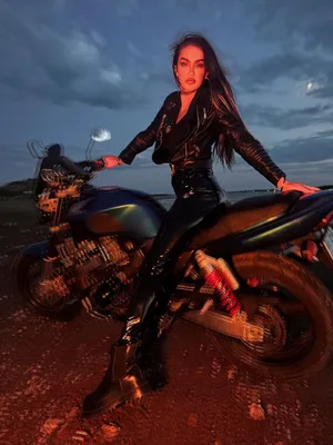Yamaha r6 | Спортивные мотоциклы, Байкерша, Девушки мотоциклистки