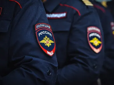 Житель Нелидовского района украл у собутыльника телефон и банковскую карту  - ТИА