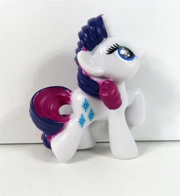 3d hyperrealistic pixar rarity pony on Craiyon