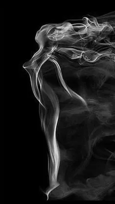 MERAGOR | Девушка пускает дым фото на аву