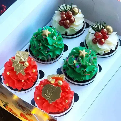 Капкейки на заказ с днем рождения - цены | купить в Санкт-Петербурге в  кондитерской на заказ Авторские десерты БуЛавка