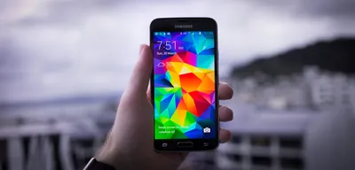 Samsung Galaxy A5 review: a mid-range smartphone with high-end looks and  feel | Smartphones | The Guardian