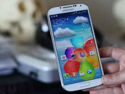 Phone of the day - Samsung Galaxy S4 - Yakety Yak
