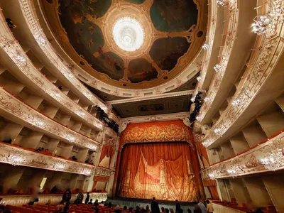В Баку начал работу Театральный форум на тему «Азербайджанский театр - 150:  перспективы развития» ВИДЕО - АЗЕРТАДЖ