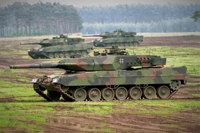 Песков оценил идею выплат за уничтожение танков Leopard и Abrams —  01.02.2023 — В России на РЕН ТВ