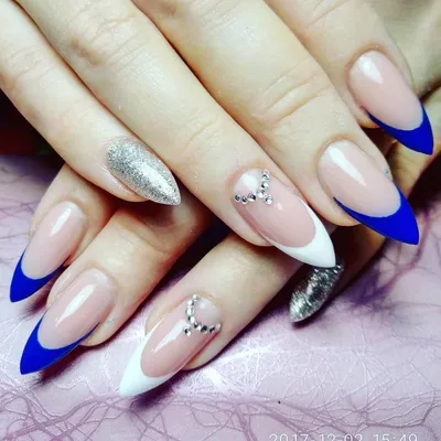 Маникюр Наращивание Ногтей en Instagram: “Белый френч🔝💅🏻#nails  #nailsofinstagram #nailart #mani… | Manicura de uñas, Manicura en punta,  Manicura para uñas cortas