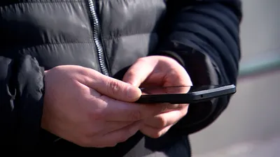 Экран телефона Huawei не включается или не всегда включается, когда  пользователь берет телефон в руки | HUAWEI поддержка Казахстан