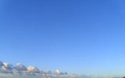 Обои облака, небо, деревья, красиво картинки на рабочий стол, фото скачать  бесплатно