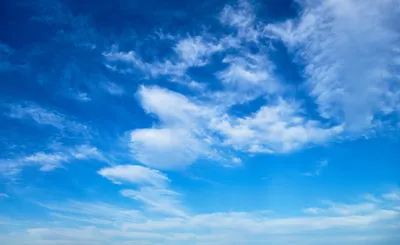 Реалистичные голубое небо и белые облака креативный фон обоев Обои  Изображение для бесплатной загрузки - Pngtree