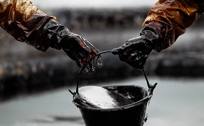 Нефть Brent впервые с середины августа упала ниже $71 за баррель — РБК