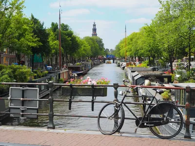 Переезд в Нидерланды: Шпаргалка на все случаи жизни | by Ekaterina Gor |  Там, где мы есть | Medium